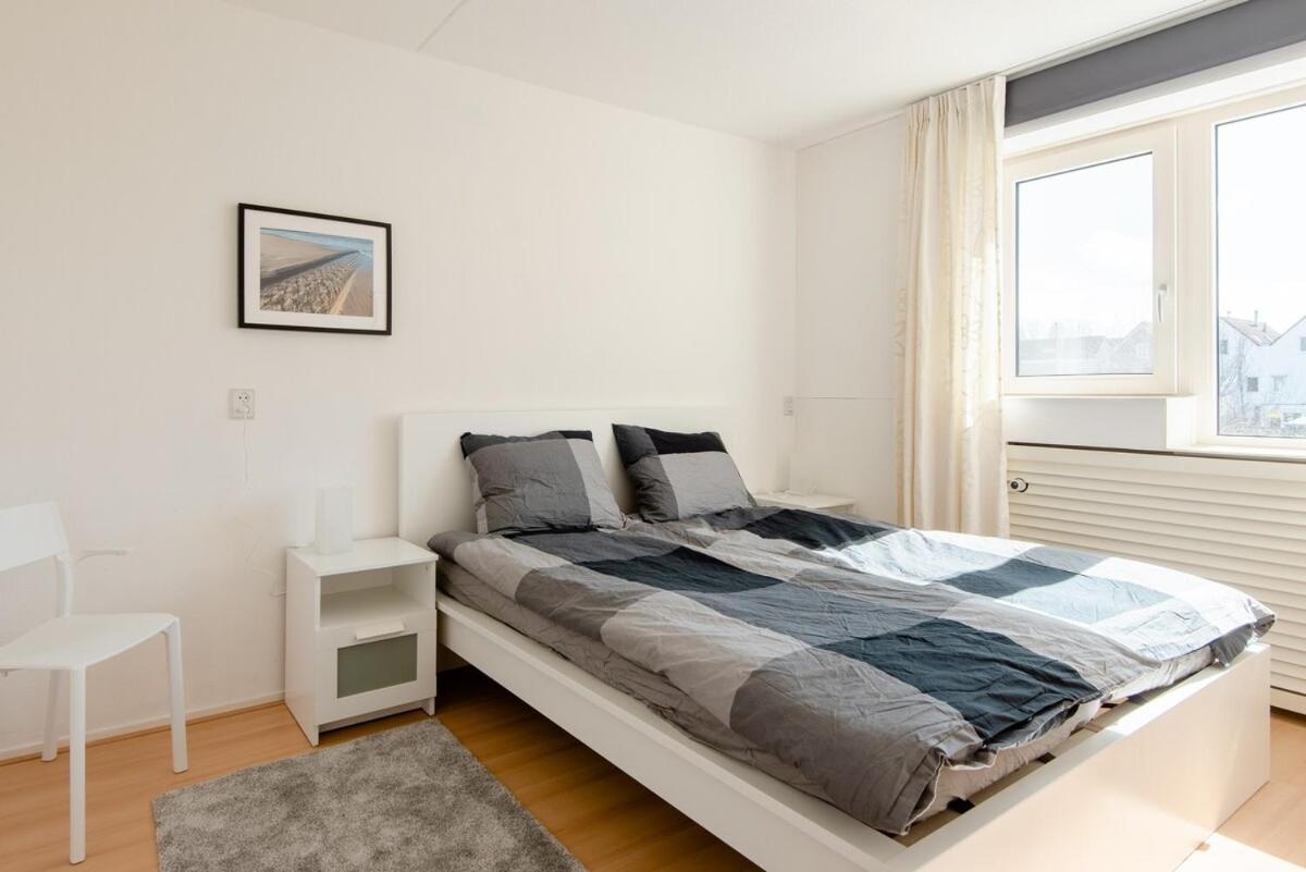 Julianadorp Zuhause Am Meer Fuer 6 Personen Mit 4 Schlafzimmern 外观 照片